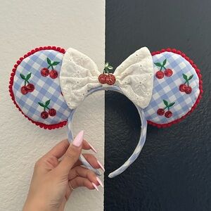 Disney Parks x Baublebar Cherry Minnie Mouse Ears